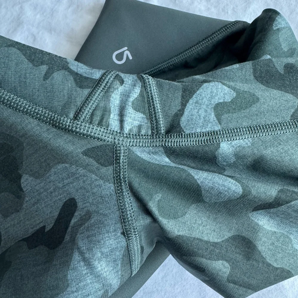 GAP Fit Sculpt Revolution Leggings in army green - Picture 4 of 6